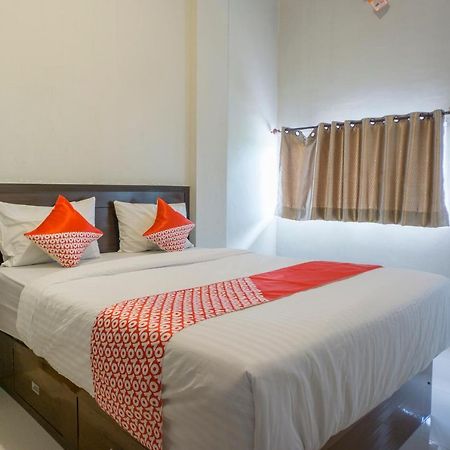 โอโย 2598 โฮเต็ล ช็อคโกแล็ต Hotel Langsa ภายนอก รูปภาพ