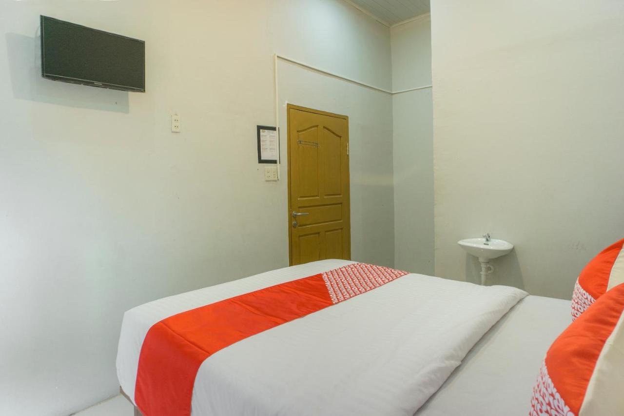 โอโย 2598 โฮเต็ล ช็อคโกแล็ต Hotel Langsa ภายนอก รูปภาพ