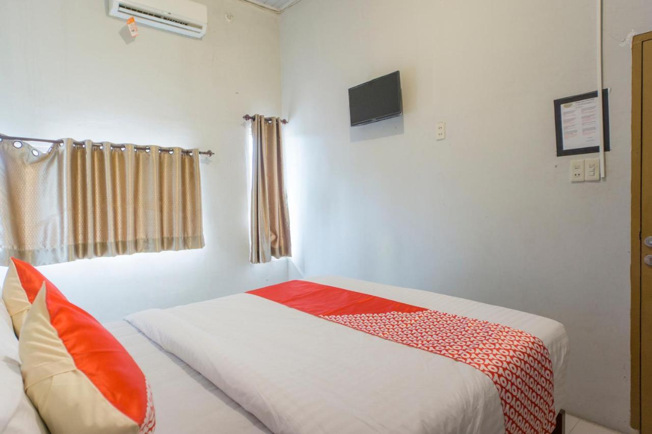 โอโย 2598 โฮเต็ล ช็อคโกแล็ต Hotel Langsa ภายนอก รูปภาพ