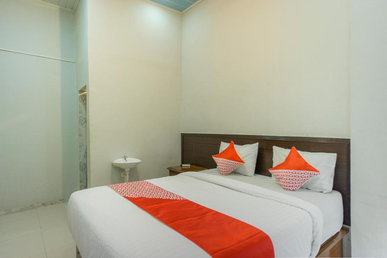 โอโย 2598 โฮเต็ล ช็อคโกแล็ต Hotel Langsa ภายนอก รูปภาพ