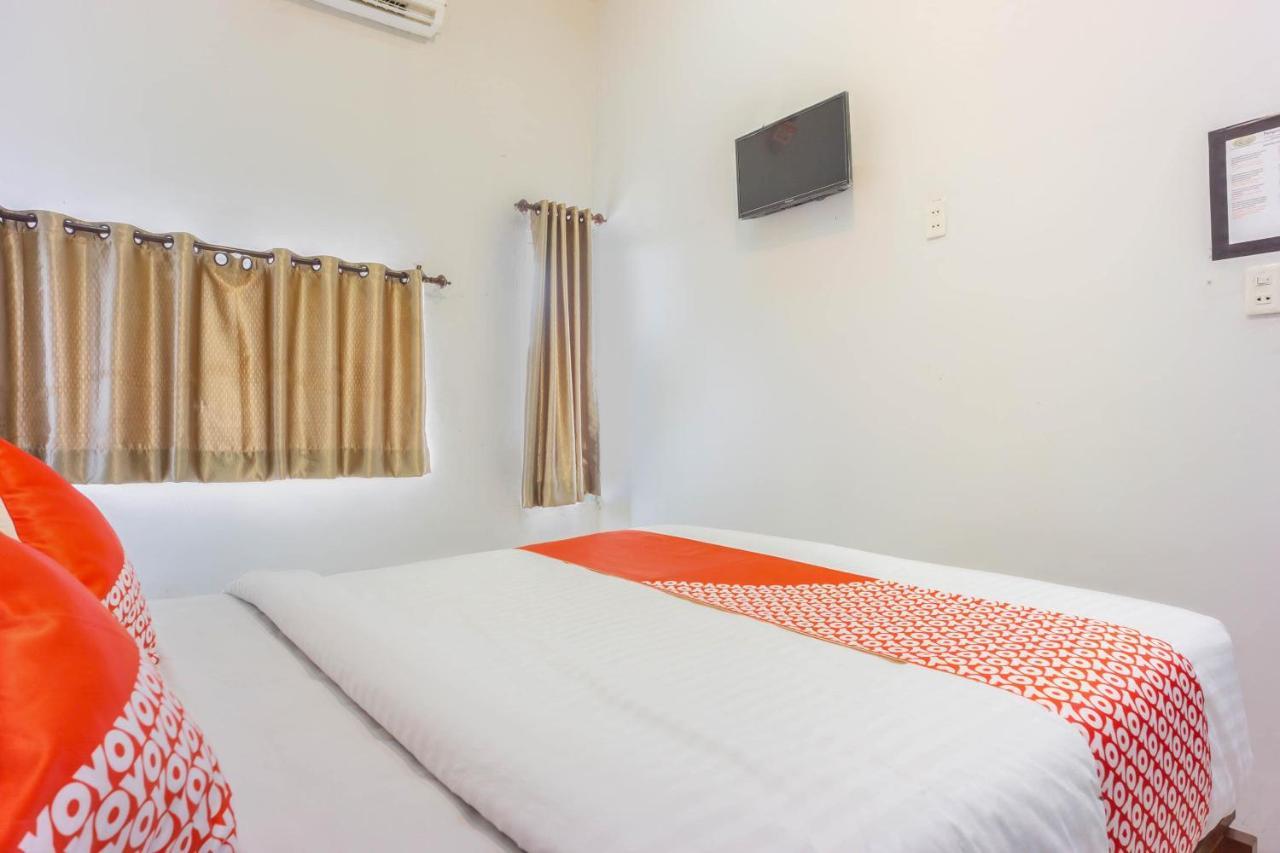 โอโย 2598 โฮเต็ล ช็อคโกแล็ต Hotel Langsa ภายนอก รูปภาพ