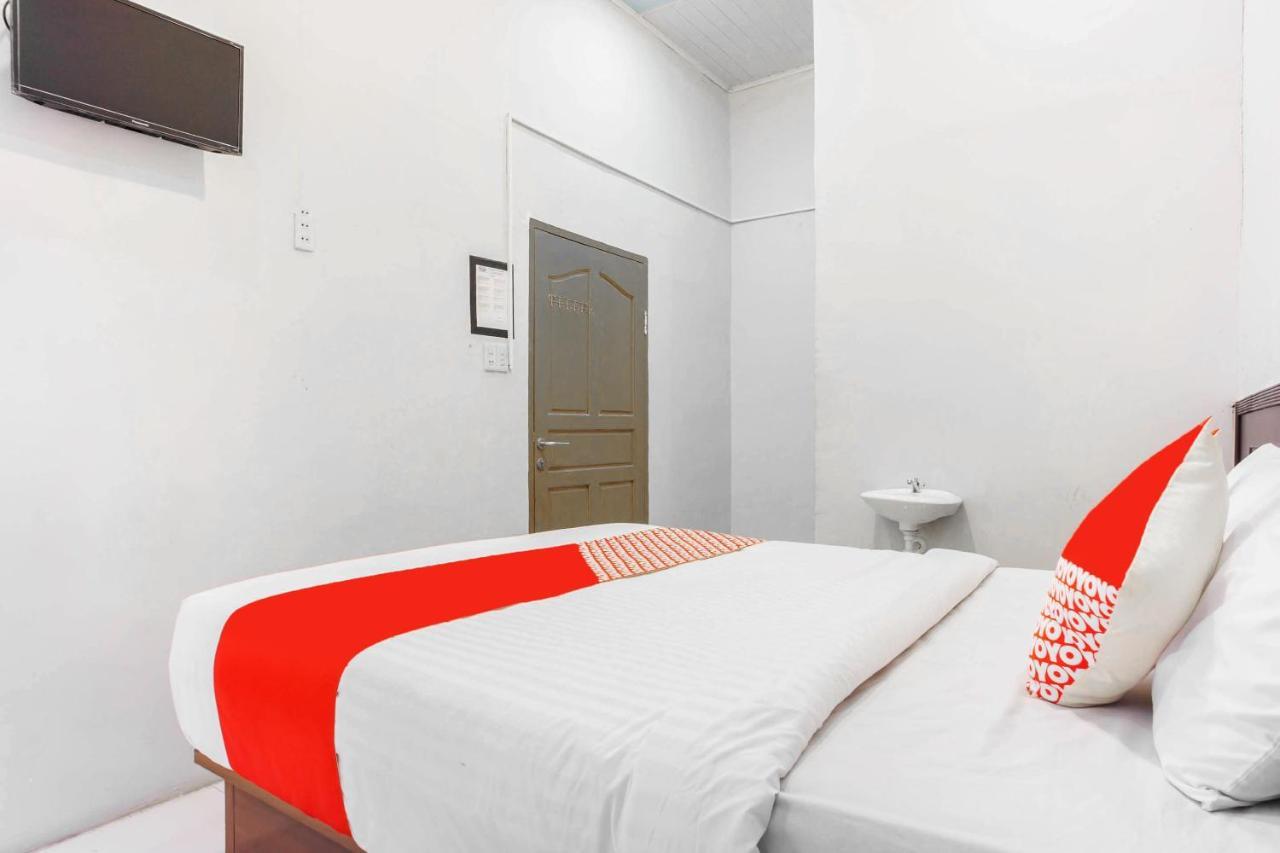 โอโย 2598 โฮเต็ล ช็อคโกแล็ต Hotel Langsa ภายนอก รูปภาพ